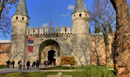 5 Kawasan Wisata Islami Bersejarah Di Istanbul Turki