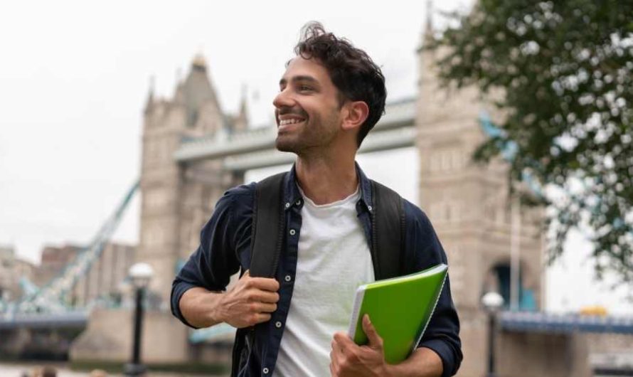 Kenapa Mahasiswa Selalu Identik dengan Berpikir Kritis? Apakah Itu Baik?